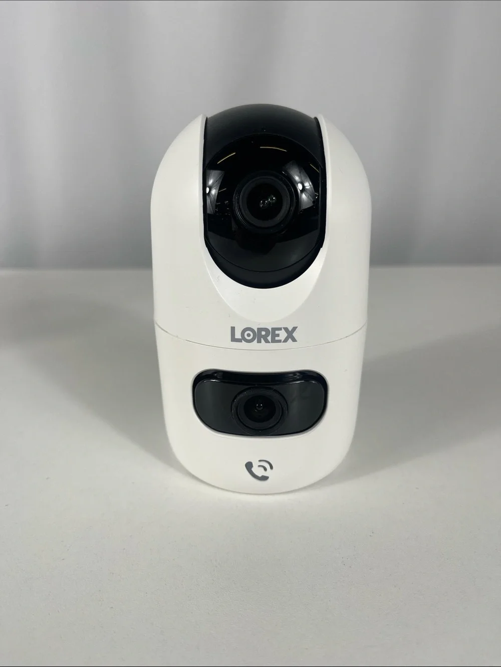 Connect White Dual-Lens Indoor Pan-Tilt Camera